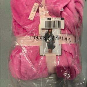 Victoria's Secret Soft Pink Robe
